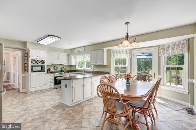 872 The Old Station Ct, Woodbine, MD 21797 - dining room with a chandelier and baseboards
