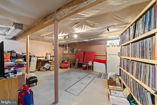 114 Ketterer Ct, Lawrence, NJ 08648 - basement with freestanding refrigerator