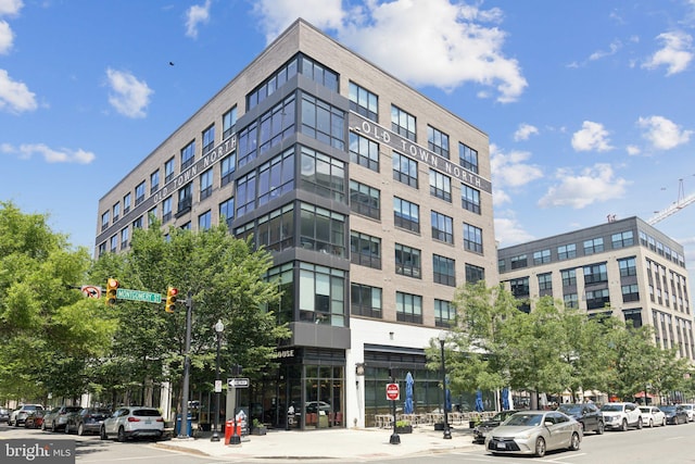 1206 N Pitt St, Alexandria, VA 22314 - view of building exterior