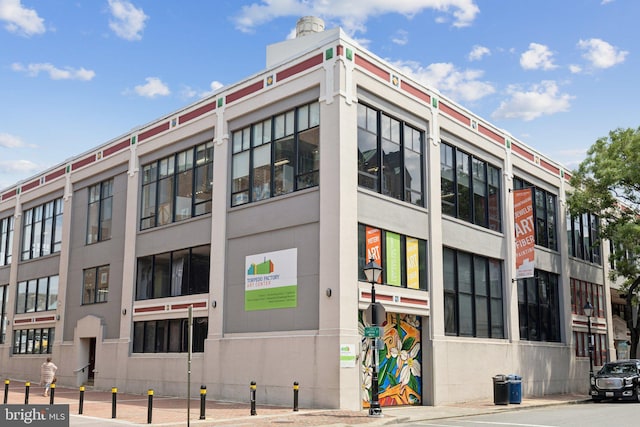 1206 N Pitt St, Alexandria, VA 22314 - view of building exterior