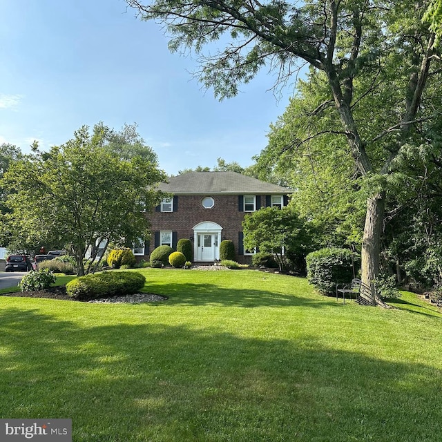 82 Blue Fox Ln, Richboro, PA 18954 - view of front of home featuring a front lawn and brick siding