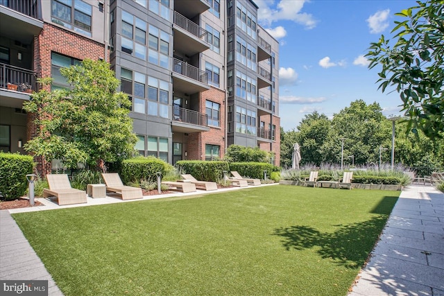 1761 Old Meadow Rd Unit 412, Mclean, VA 22102 - view of community with a lawn
