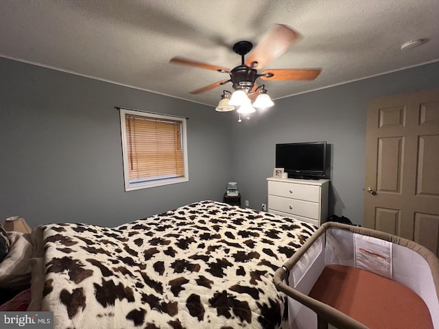 14412 Old Hancock Rd NE, Cumberland, MD 21502 - bedroom featuring ornamental molding, a textured ceiling, and a ceiling fan