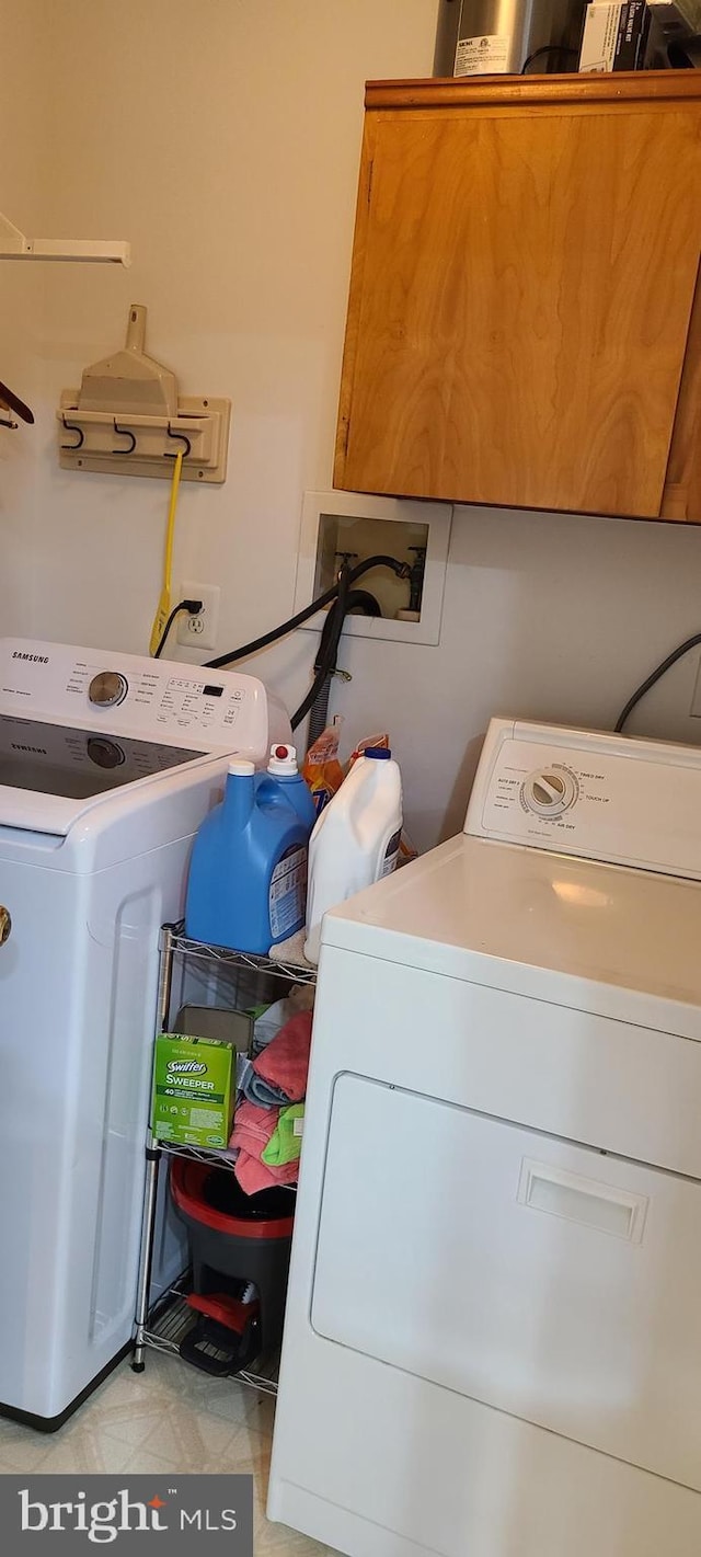 13209 Marthas Choice Cir, Bowie, MD 20720 - laundry area with cabinet space and hookup for a washing machine