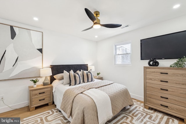 1232 S Bucknell St, Philadelphia, PA 19146 - bedroom featuring recessed lighting, wood finished floors, and ceiling fan