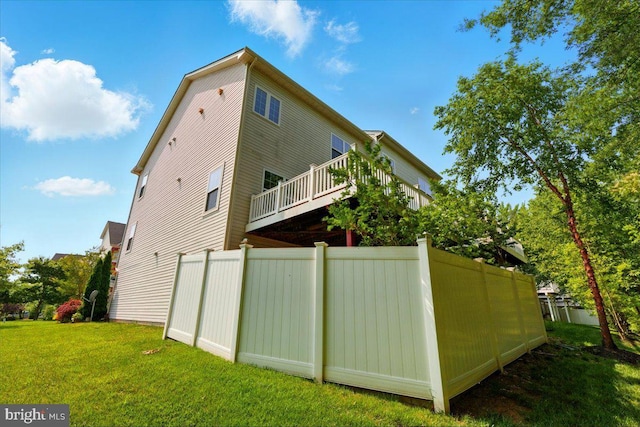 7003 Dannfield Ct, Glen Burnie, MD 21060 - view of side of home featuring a wooden deck