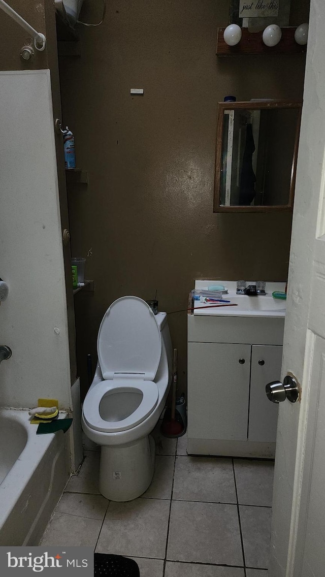 2618 E Biddle St, Baltimore, MD 21213 - bathroom with tile patterned flooring and vanity