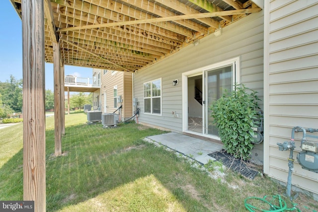 42510 Oak Park Sq, Ashburn, VA 20148 - view of grassy yard