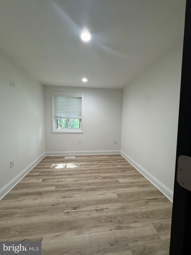 6529 Frietchie Row, Columbia, MD 21045 - unfurnished room with recessed lighting and wood finished floors