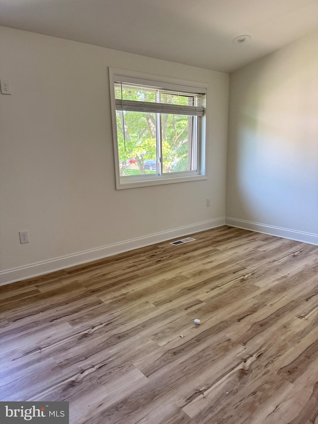 6529 Frietchie Row, Columbia, MD 21045 - unfurnished room with wood finished floors