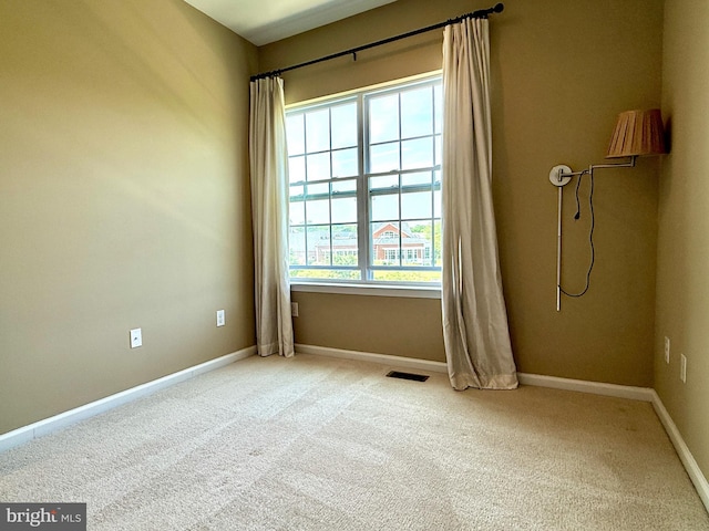 331 Lenape Way, Claymont, DE 19703 - empty room featuring carpet floors and baseboards