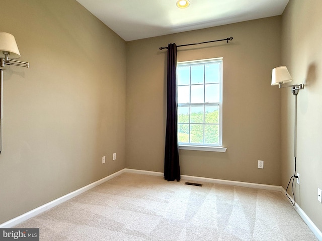 331 Lenape Way, Claymont, DE 19703 - carpeted empty room with baseboards