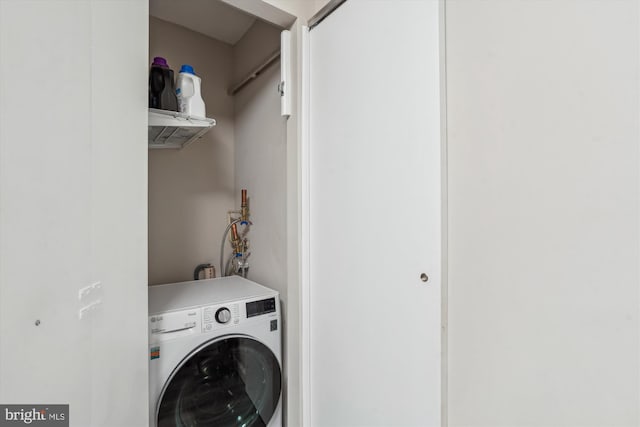 8370 Greensboro Dr Unit 1011, Mclean, VA 22102 - laundry room with washer / dryer