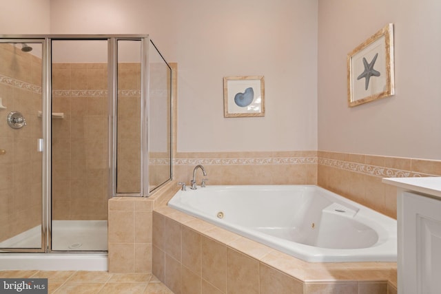 15196 Lancashire Dr, Woodbridge, VA 22191 - bathroom with a whirlpool tub, a stall shower, and vanity