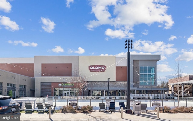 15196 Lancashire Dr, Woodbridge, VA 22191 - view of commercial property