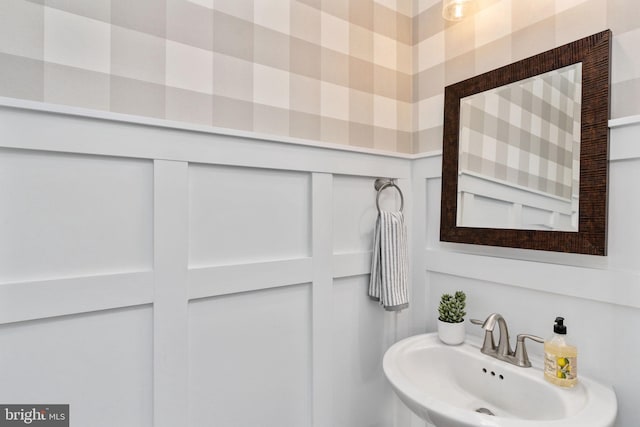 115 Saddle Ridge Ln, Fredericksburg, VA 22406 - bathroom with a sink