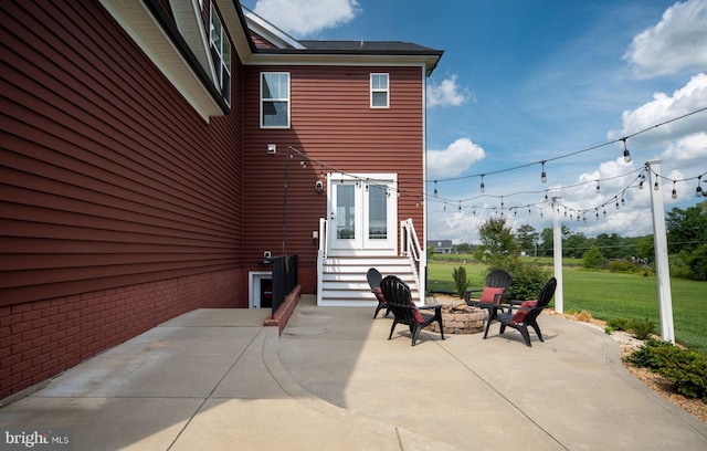 115 Saddle Ridge Ln, Fredericksburg, VA 22406 - view of patio / terrace featuring entry steps and an outdoor fire pit