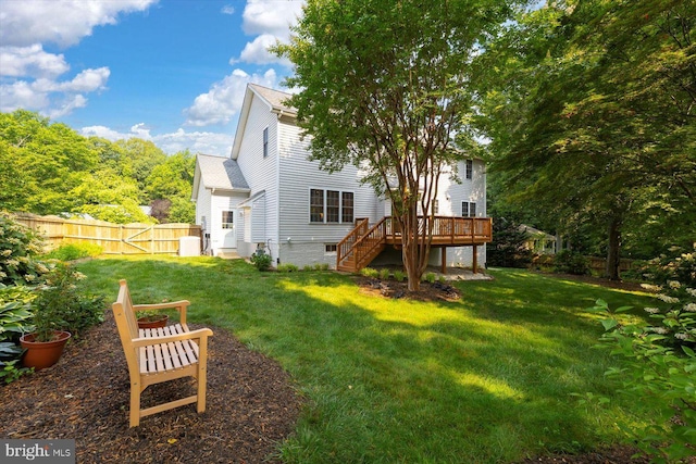 10 Frantz Ct, Fredericksburg, VA 22405 - rear view of house with a wooden deck and stairway