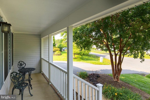 10 Frantz Ct, Fredericksburg, VA 22405 - view of covered porch