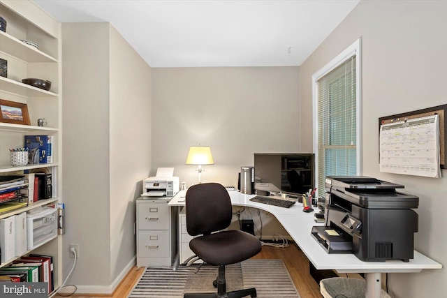 10 Frantz Ct, Fredericksburg, VA 22405 - office with wood finished floors and baseboards
