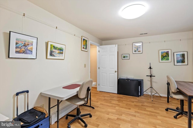 10 Frantz Ct, Fredericksburg, VA 22405 - office with light wood-type flooring and baseboards