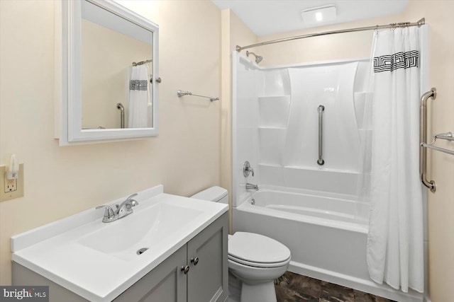 10 Frantz Ct, Fredericksburg, VA 22405 - bathroom featuring vanity and shower / tub combo with curtain