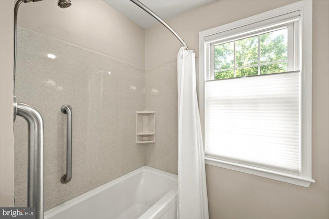 10 Frantz Ct, Fredericksburg, VA 22405 - bathroom featuring shower / tub combo
