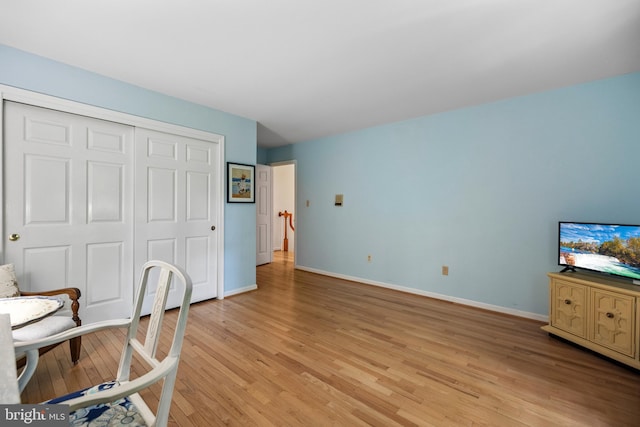 9100 Quarter Ct, Vienna, VA 22182 - unfurnished office with light wood-style floors and baseboards