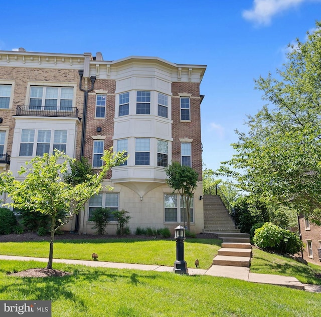 500 Overlook Park Drive 27, Oxon Hill, MD 20745 - view of property with stairway