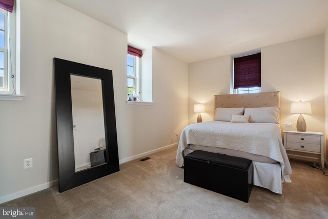 500 Overlook Park Drive 27, Oxon Hill, MD 20745 - carpeted bedroom with baseboards