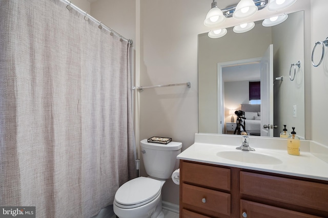 500 Overlook Park Drive 27, Oxon Hill, MD 20745 - full bath with vanity, ensuite bathroom, and a shower with curtain