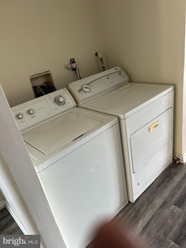 3205 Red Lion Rd, Philadelphia, PA 19114 - laundry area with separate washer and dryer and dark wood-style floors