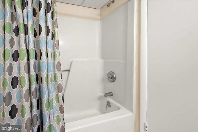 9800 Coastal Hwy Unit 1207, Ocean City, MD 21842 - full bath with shower / tub combo with curtain