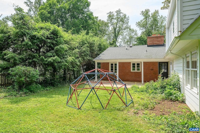 906 Old Farm Rd, Charlottesville, VA 22903 - view of grassy yard
