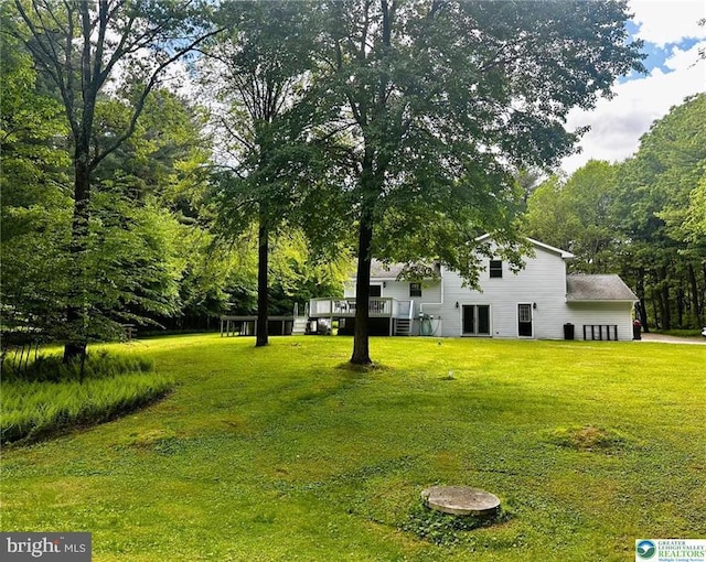 93 Sassafras, Lehighton, PA 18235 - view of grassy yard with a deck