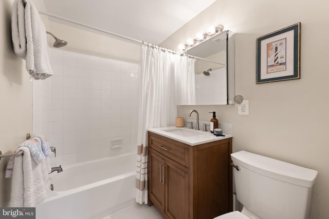 317 10th St NE Unit 13, Washington, DC 20002 - full bath featuring vanity and shower / tub combo with curtain