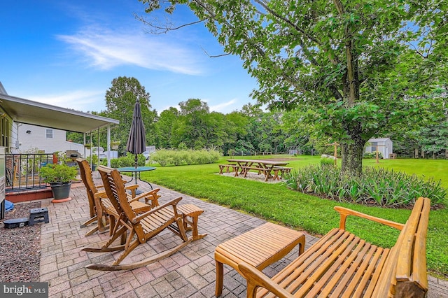 12105 Lanham Severn Rd, Bowie, MD 20720 - view of patio / terrace