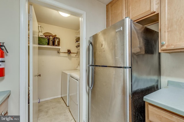 9 Village Ct, Mount Laurel, NJ 08054 - laundry room featuring independent washer and dryer