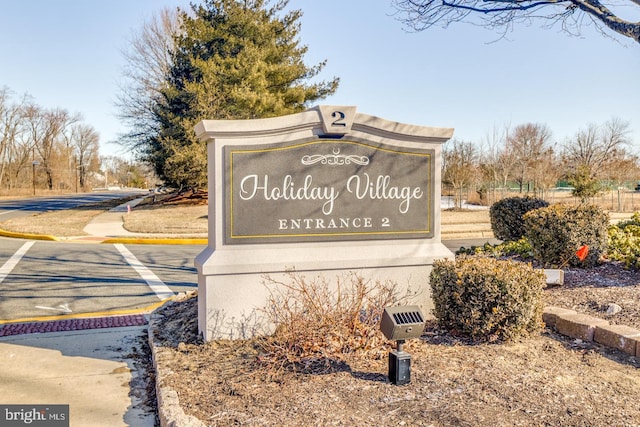 9 Village Ct, Mount Laurel, NJ 08054 - view of community sign
