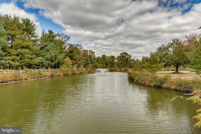 9 Village Ct, Mount Laurel, NJ 08054 - water view