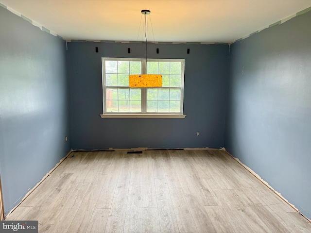 2575 Romig Rd, Gilbertsville, PA 19525 - empty room featuring wood finished floors