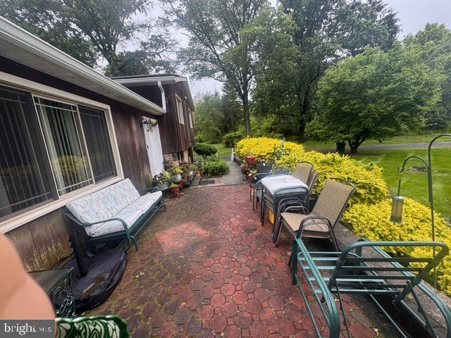 4330 Province Line Rd, Lawrenceville, NJ 08648 - view of patio / terrace