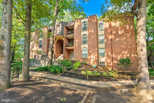3378 Woodburn Rd Unit 11, Annandale, VA 22003 - view of building exterior
