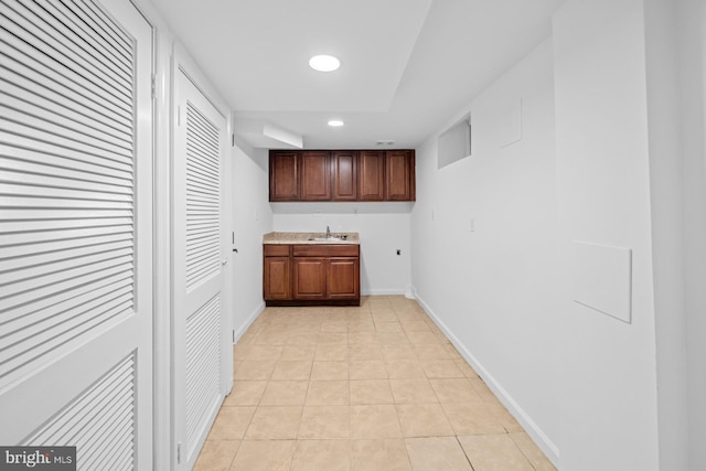 950 E W Hwy, Takoma Park, MD 20912 - bar area with light tile patterned flooring and recessed lighting