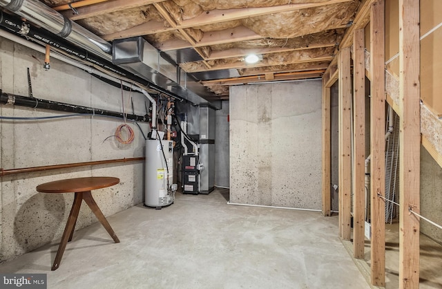 1620 N 5th Ct, Philadelphia, PA 19122 - unfinished basement with water heater and heating unit