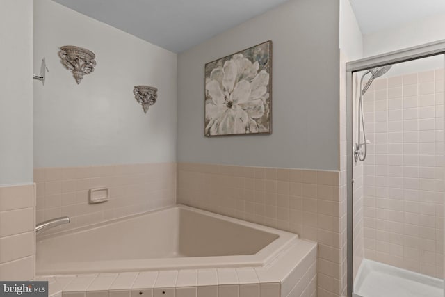 907 Potters Pl, Southampton, PA 18966 - bathroom featuring a shower stall and a garden tub