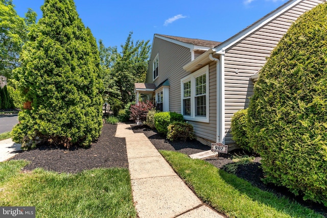 907 Potters Pl, Southampton, PA 18966 - view of property exterior