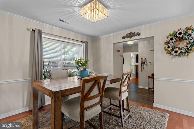 907 Potters Pl, Southampton, PA 18966 - dining room featuring a chandelier, wood finished floors, and ornamental molding