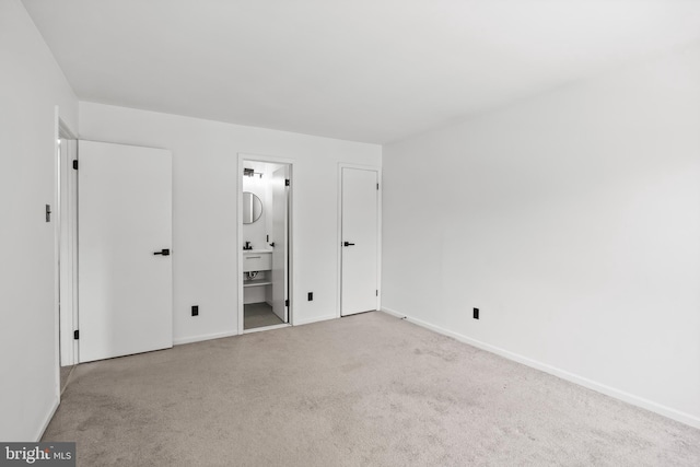 2193 Harbour Dr, Palmyra, NJ 08065 - unfurnished bedroom featuring carpet and ensuite bath