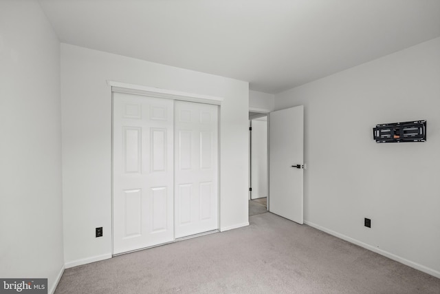 2193 Harbour Dr, Palmyra, NJ 08065 - unfurnished bedroom with carpet flooring and a closet